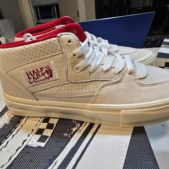 New Vans Skate Half Cab Vintage Sport White/Red Sneakers Mens SZ 10 VN0A5FCDYF9 - Picture 1 of 9